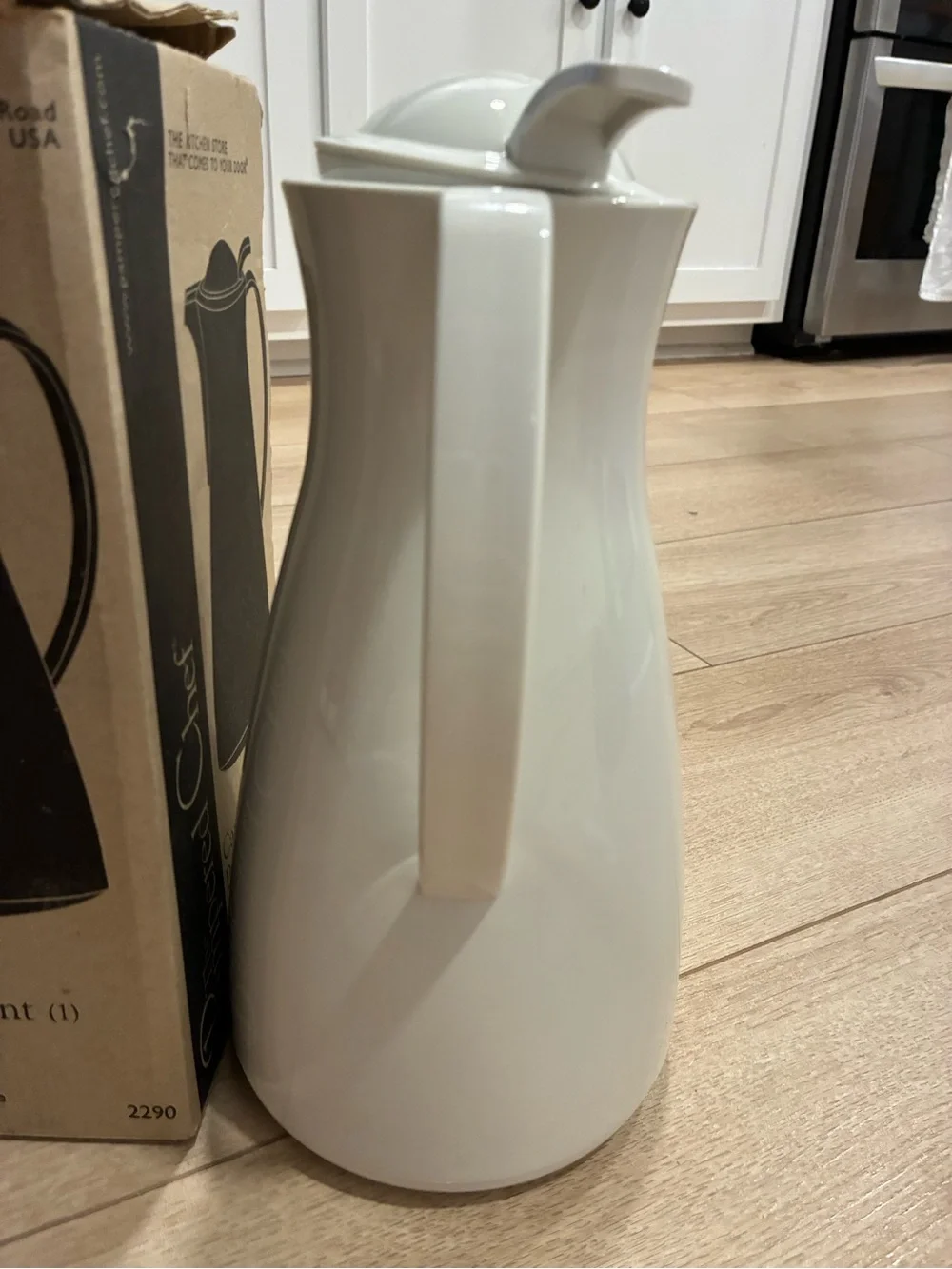 Pampered Chef 33 oz Insulated Carafe #2290 Hot & Cold Beverages Made in Germany